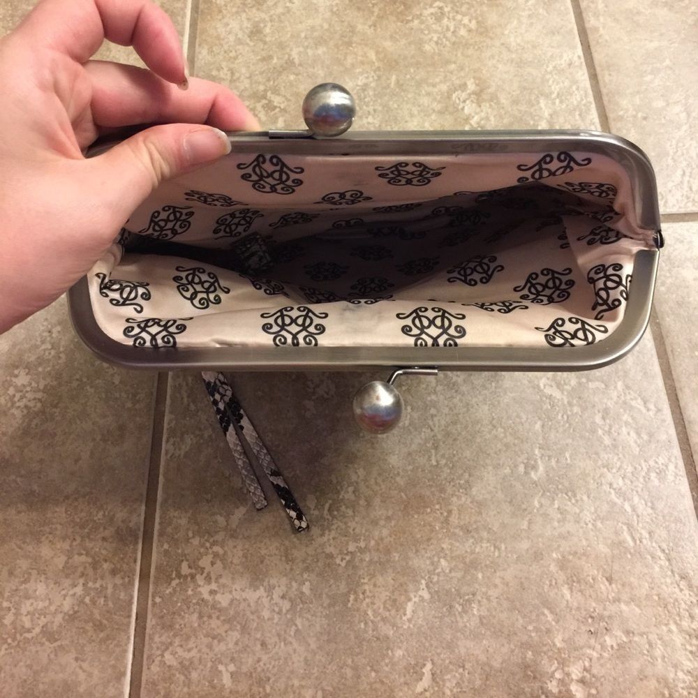 •Jessica Simpson• Faux Snakeskin Purse - Picture 4 of 5